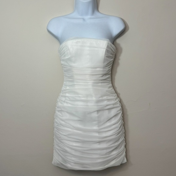Revolve Majorelle Strapless White Tulle Mini Dress Size XS Party Resortwear - Picture 2 of 14